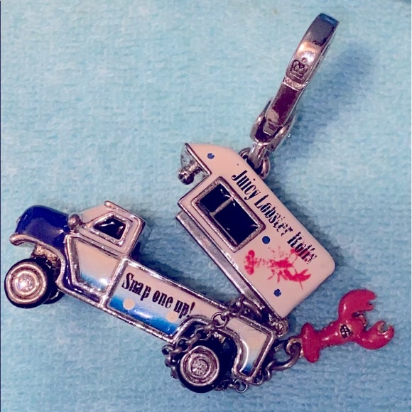 Juicy Couture Lobster Rolls Food Truck - Picture 2 of 11